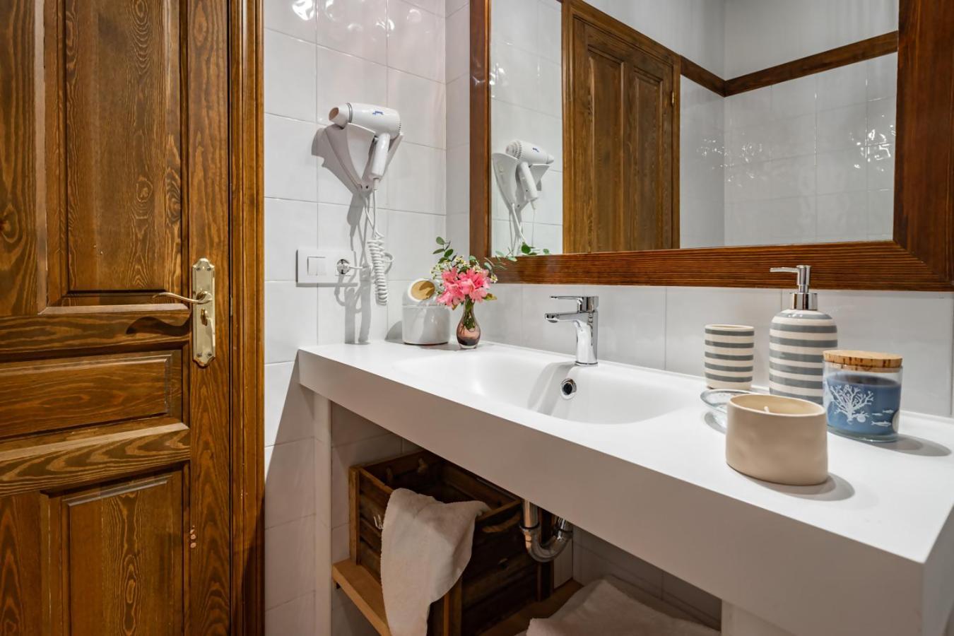Entrenueces Appto2 Camango Apartment Luaran gambar