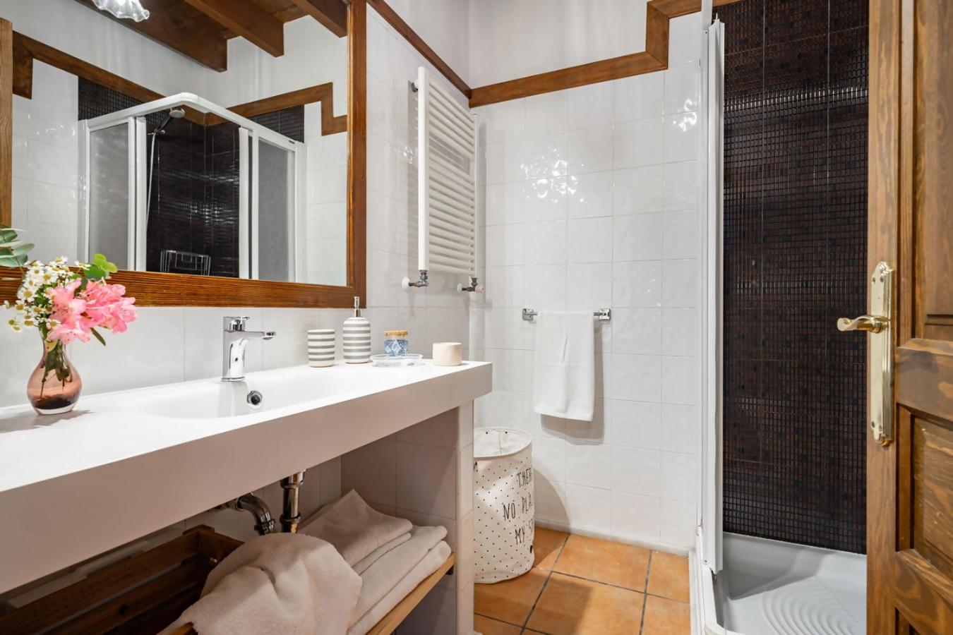 Entrenueces Appto2 Camango Apartment Luaran gambar