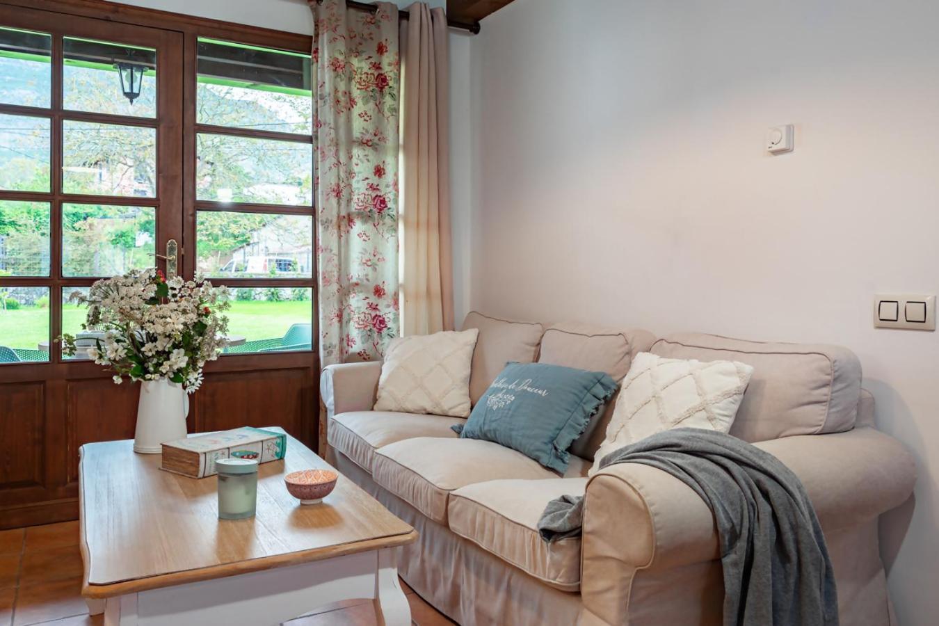 Entrenueces Appto2 Camango Apartment Luaran gambar